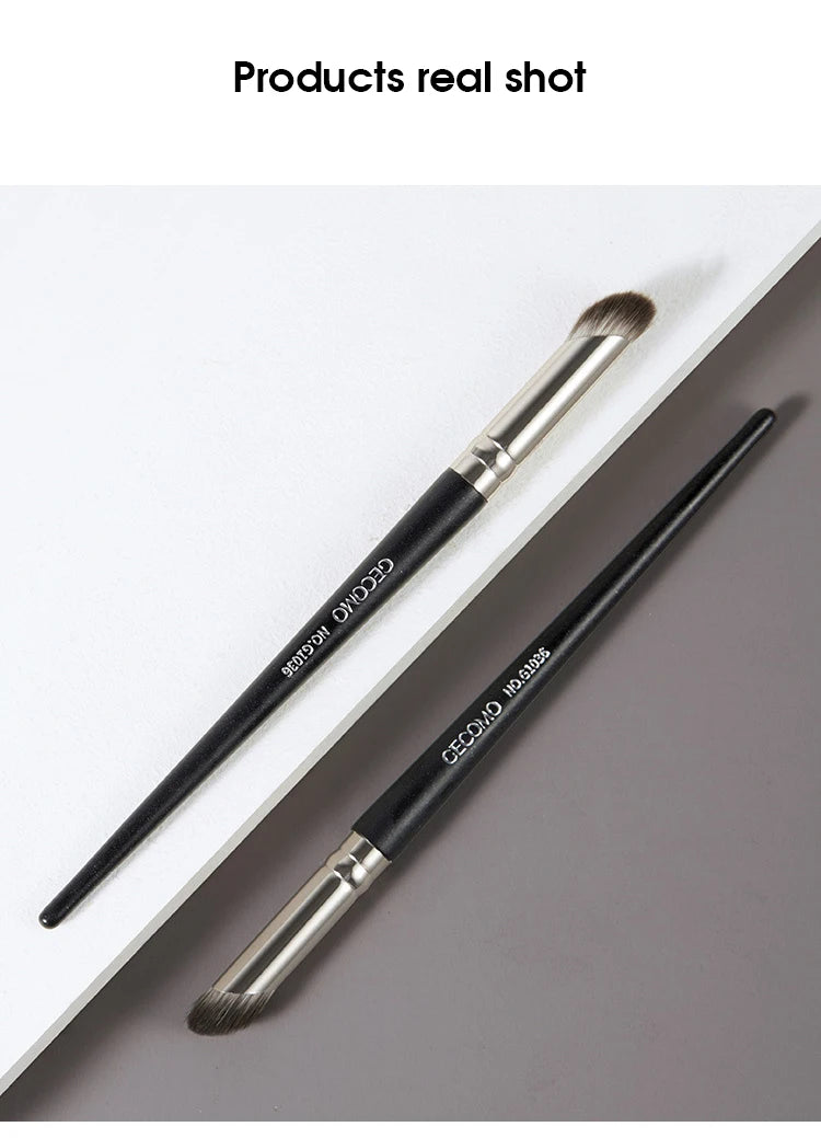 Finger belly thumb concealer brush cover pimple print spots round head soft hair concealer makeup brush do not eat powder nose s